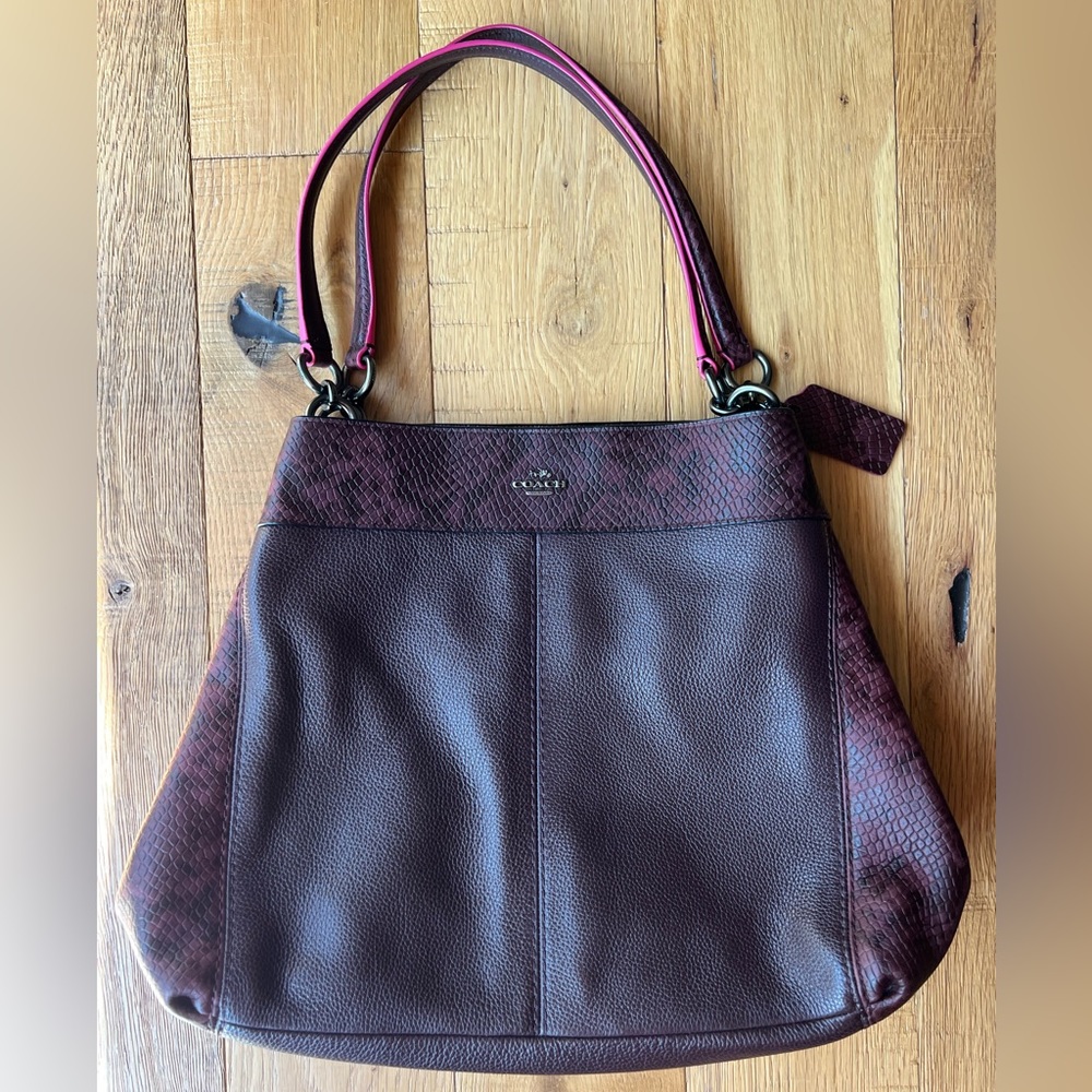Coach Shoulder Bag